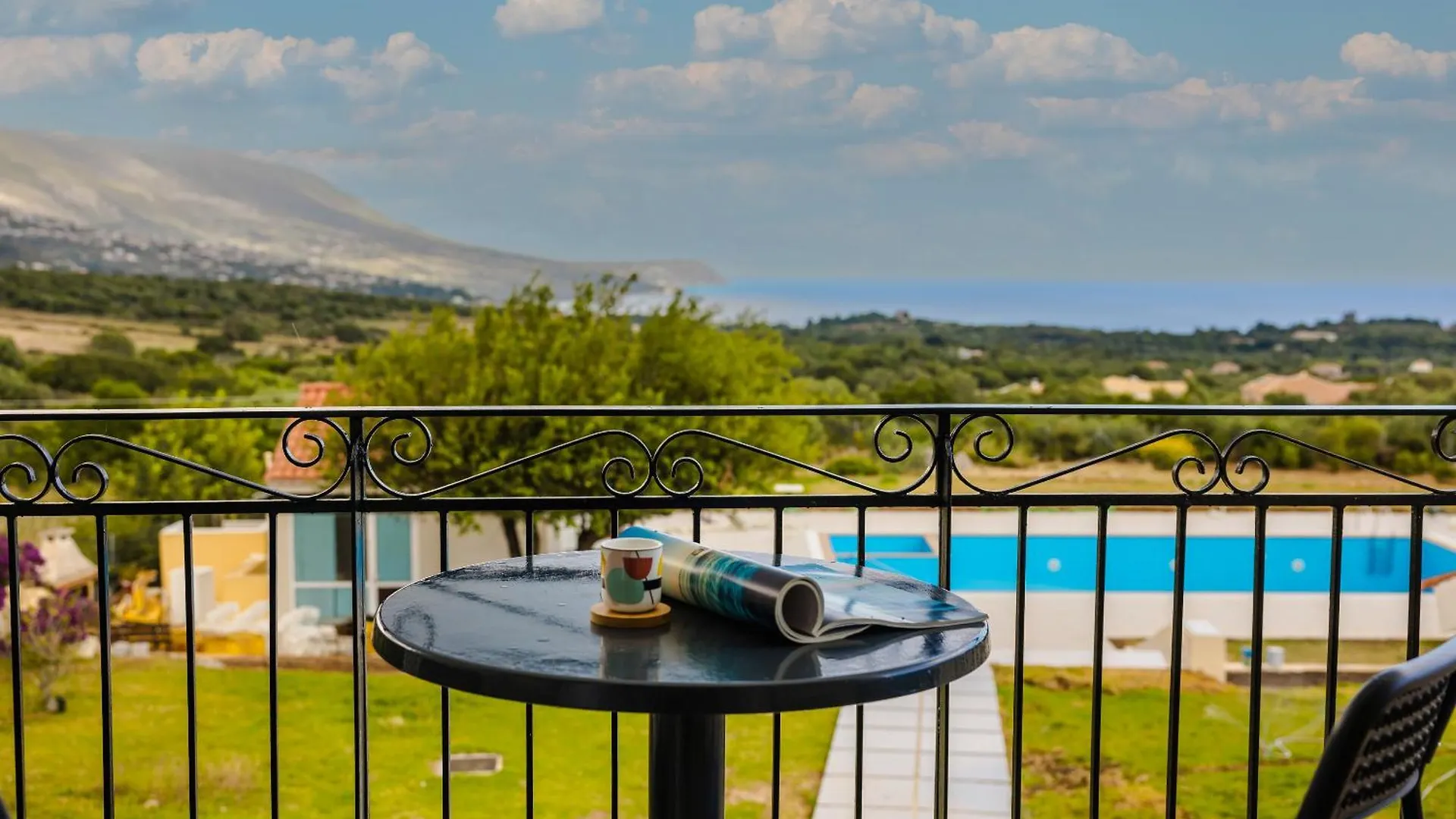 **  Rodi Studios Aparthotel Karavadhos Greece