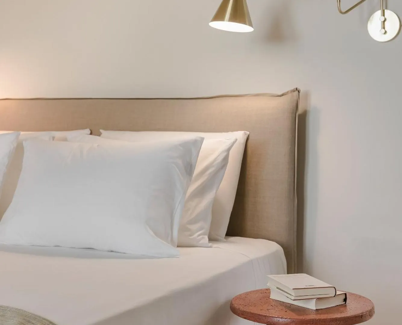 Rodi Studios Aparthotel Karavadhos