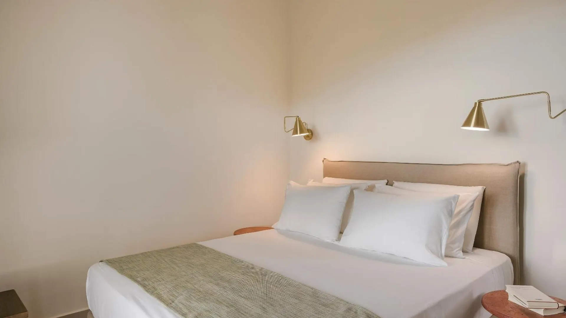 Rodi Studios Aparthotel Karavadhos Karavados