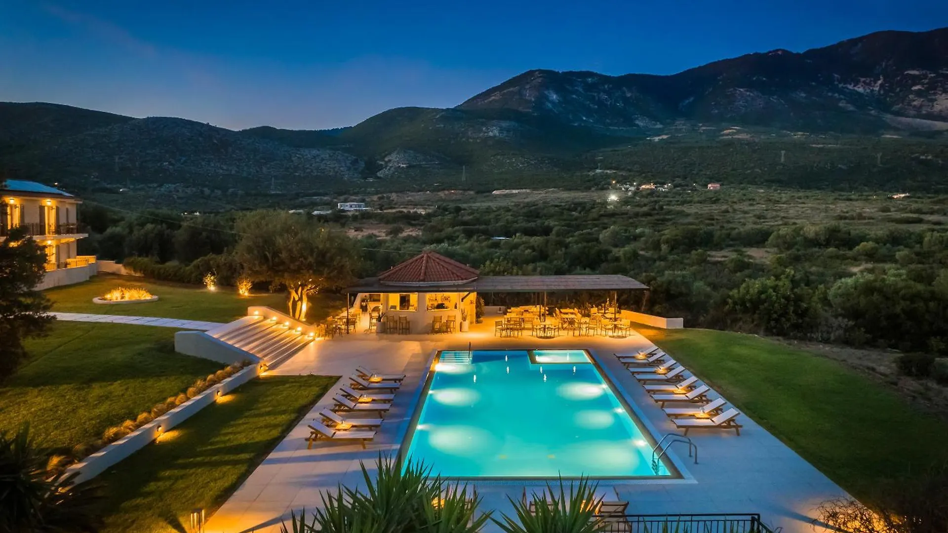 Rodi Studios Aparthotel Karavadhos 2*, Karavados Greece