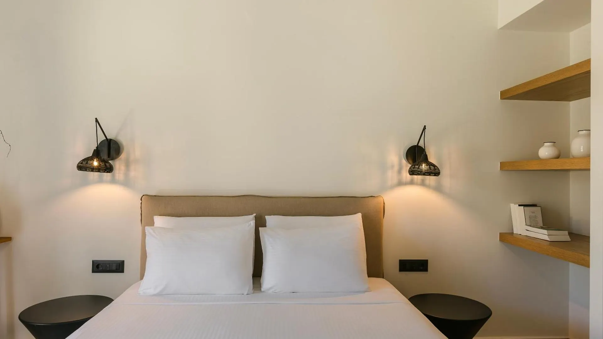Rodi Studios Karavádhos Apart Otel
